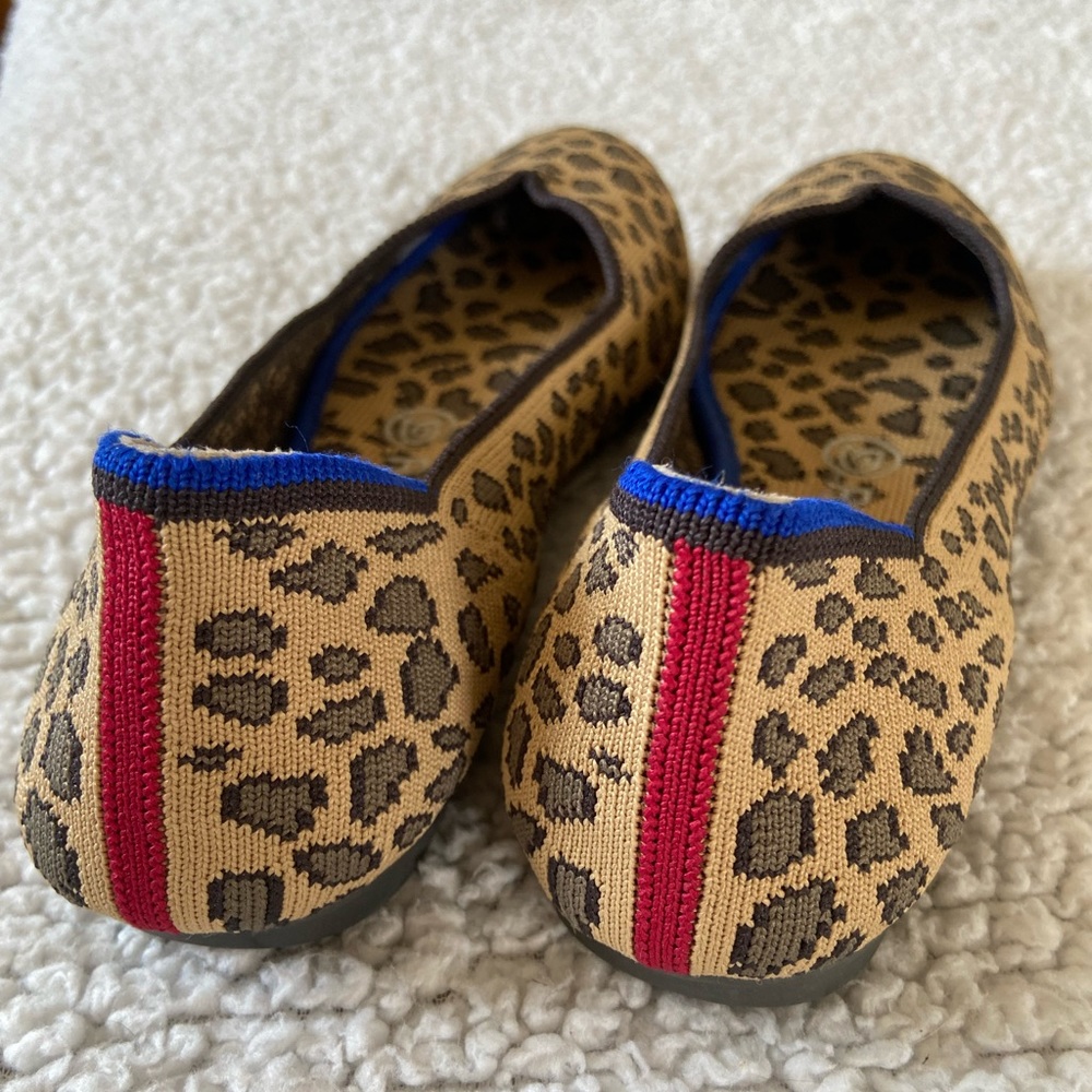 Rothy’s The Flat Rounded Toe In Spotted Leopard Print - Picture 8 of 13